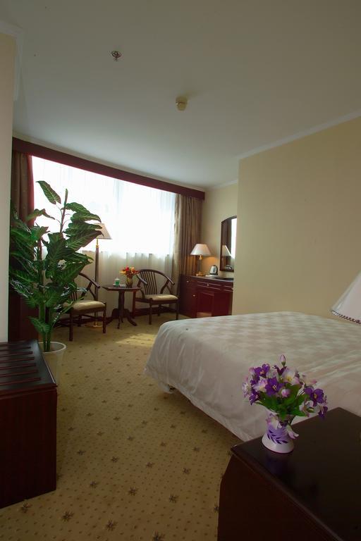 Qingdao Hotel Room photo